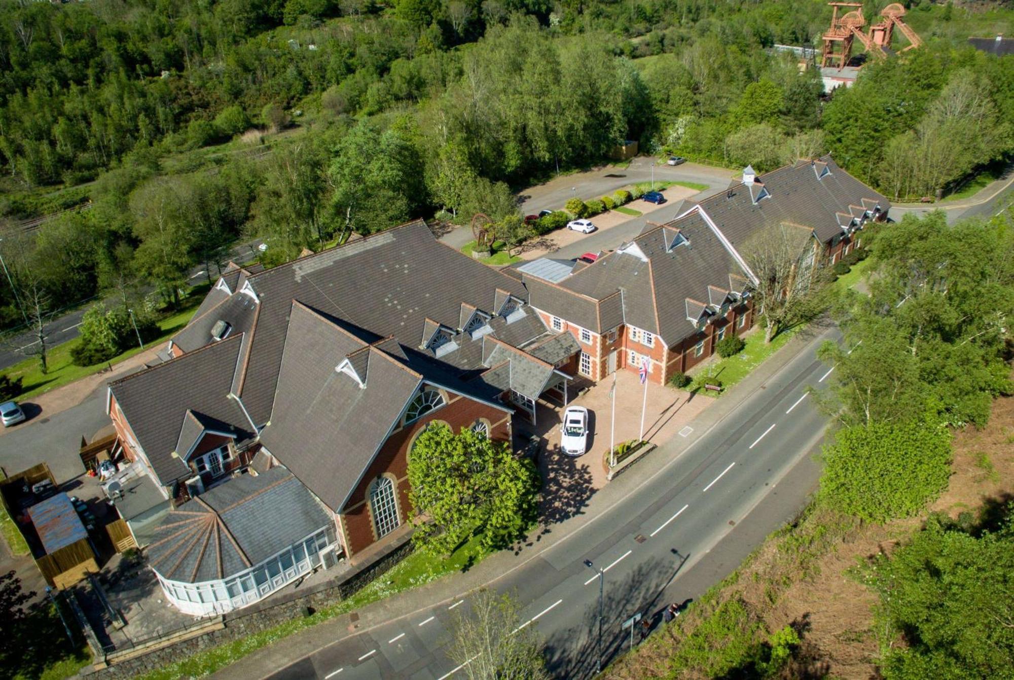 Heritage Park Pontypridd, Trademark Collection By Wyndham Extérieur photo